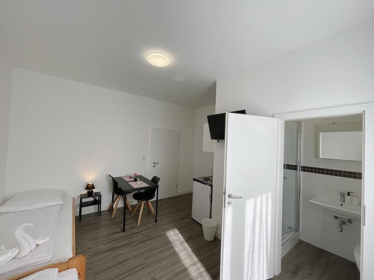 Comfortable Hostel In Wesseling Kültér fotó
