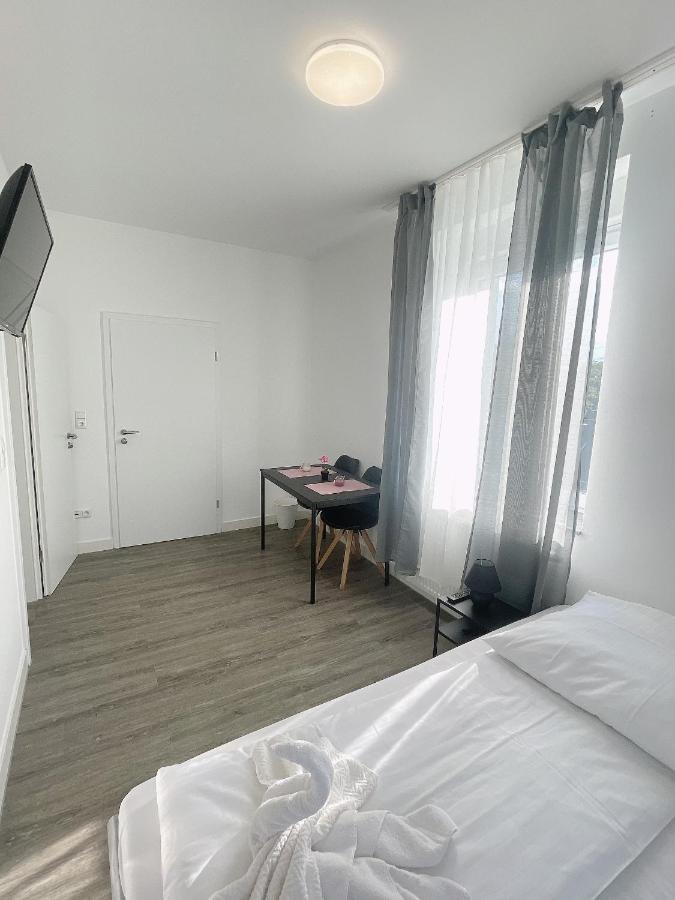 Comfortable Hostel In Wesseling Kültér fotó