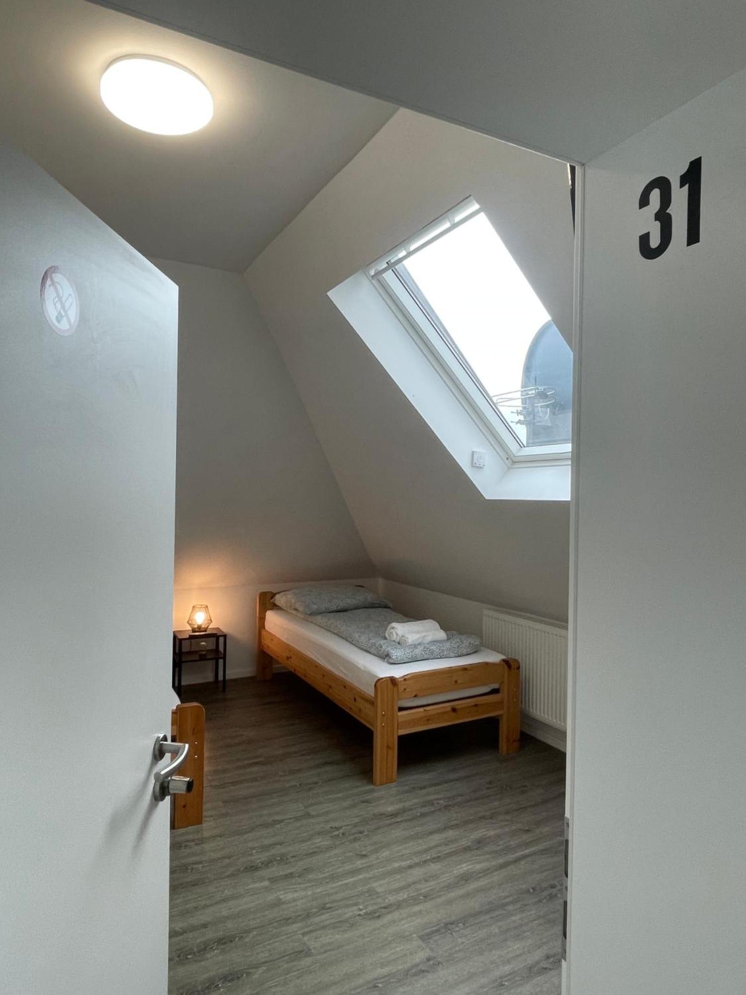 Comfortable Hostel In Wesseling Kültér fotó