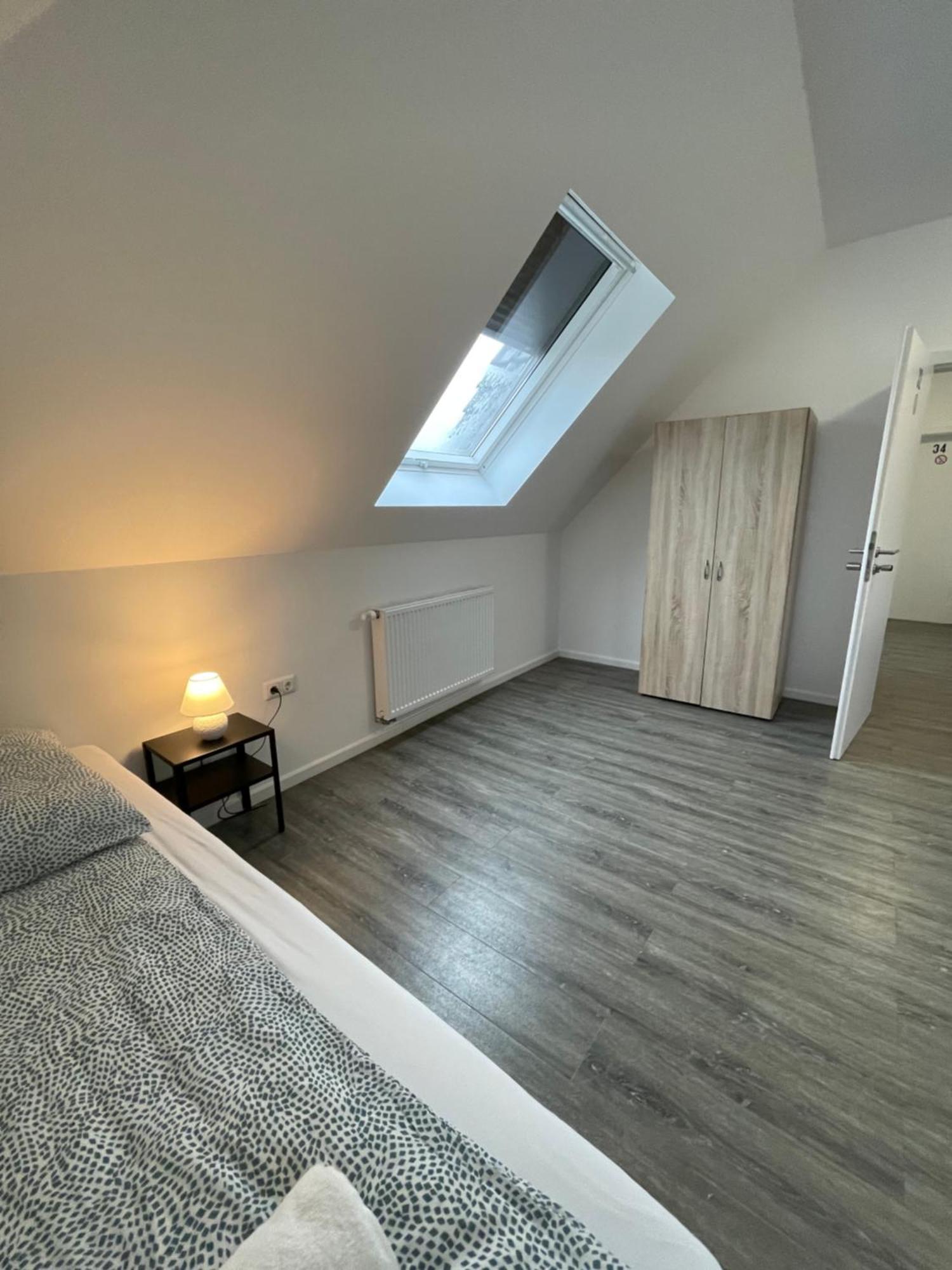 Comfortable Hostel In Wesseling Kültér fotó