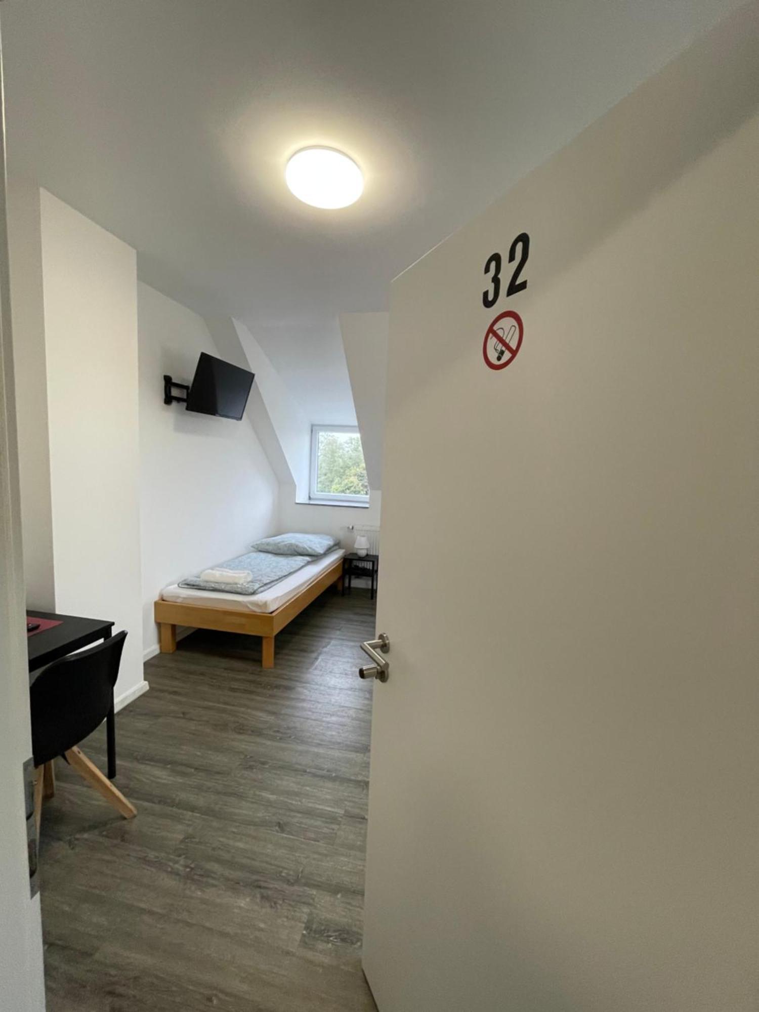 Comfortable Hostel In Wesseling Kültér fotó