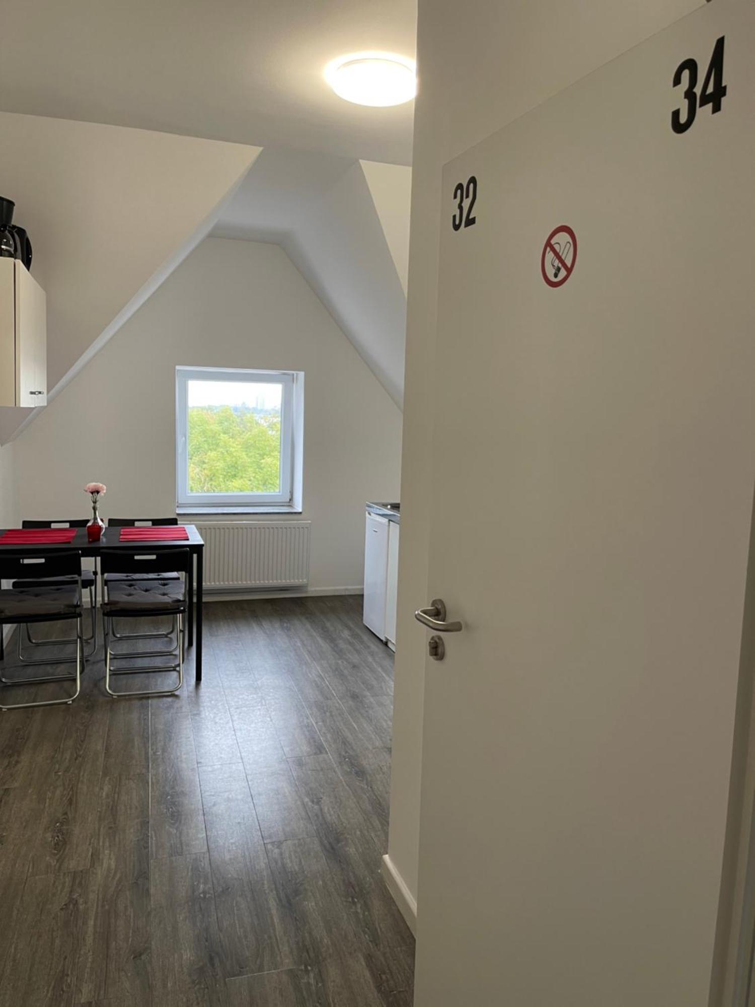 Comfortable Hostel In Wesseling Kültér fotó
